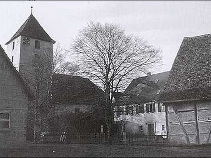 Dorfkirche von der Pfarrgasse aus