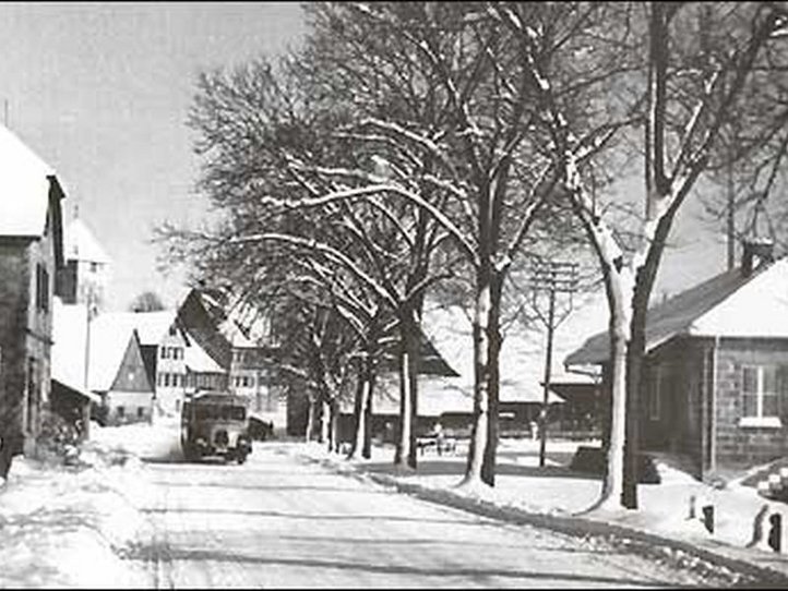 Straße um 1920